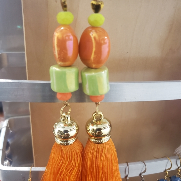 ONE OF A KIND HANDMADE EARRINGS - Picture 8 of 8